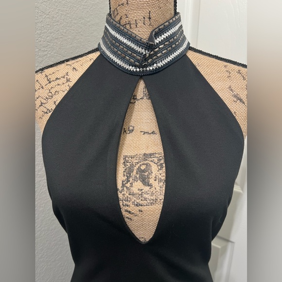 Black Bebe Halter Dress with Key hole & Jeweled Neck Choker Medium - Picture 2 of 13